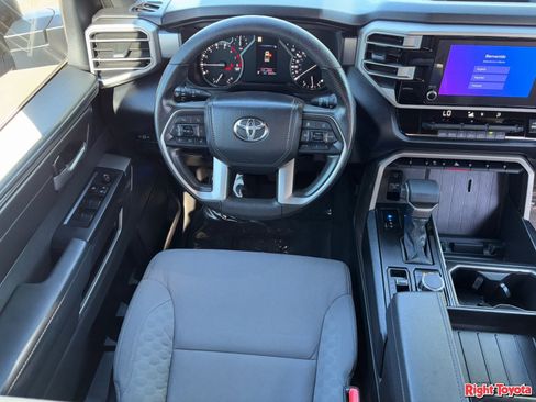 Used 2025 Toyota Tundra SR5 AWD/4WD image 15