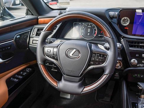 New 2025 Lexus ES 350 ES 350 Luxury image 15