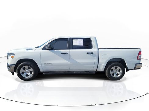Used 2024 RAM 1500 Big Horn AWD/4WD image 4