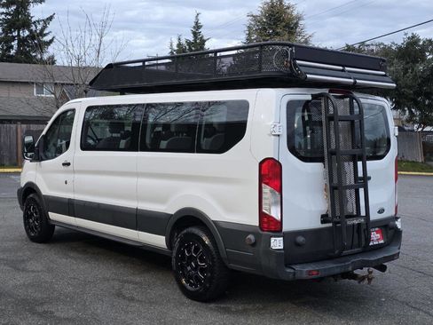 Used 2017 Ford Transit 350 XLT image 5