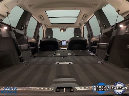 Used 2025 Volvo XC90 B6 Plus image 75