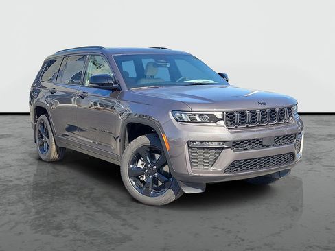New 2026 Jeep Grand Cherokee L Limited AWD/4WD image 1