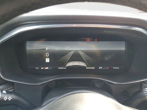 Used 2024 Jaguar F-PACE R-Dynamic S image 31