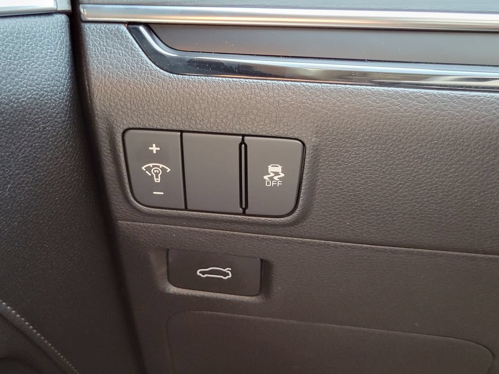 Used 2025 Kia K5 EX FWD image 15