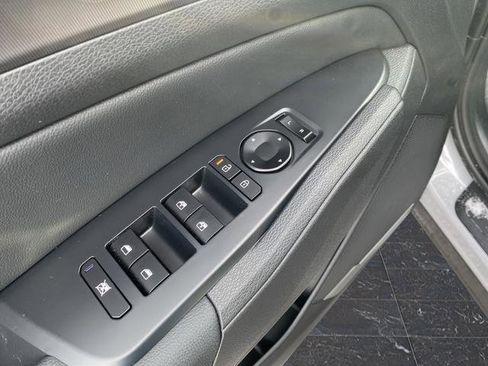 New 2026 Kia Sportage EX image 34