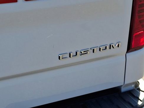Used 2024 Chevrolet Silverado 1500 Custom image 38
