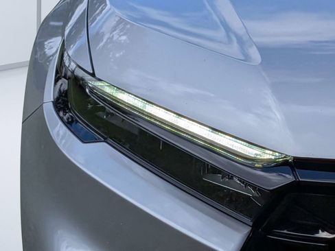 Used 2024 Honda CR-V Sport Touring image 9