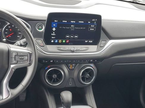 Certified 2024 Chevrolet Blazer LT w/ Midnight/Sport Edition FWD image 13