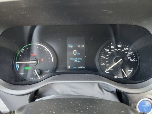 Used 2023 Toyota Sienna XLE FWD image 17