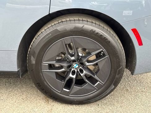 Used 2026 BMW iX xDrive60 w/ Executive Package AWD/4WD image 14