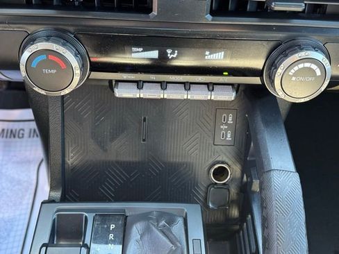 Used 2024 Toyota Tacoma SR5 image 18