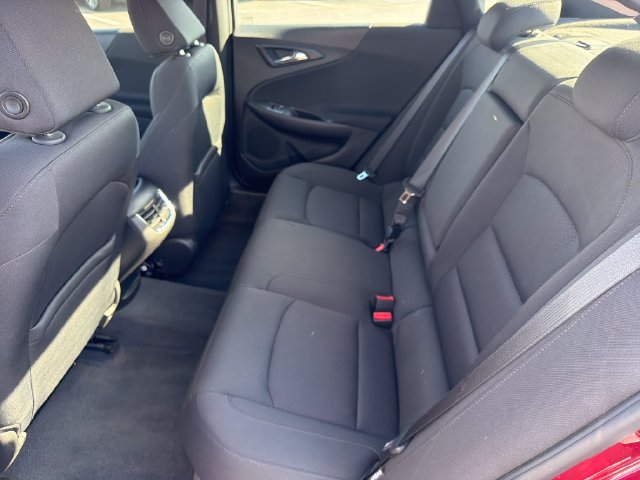 Used 2018 Chevrolet Malibu LT FWD image 23