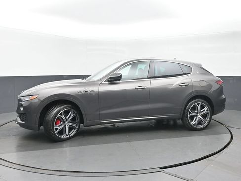 Used 2023 Maserati Levante GT AWD/4WD image 6