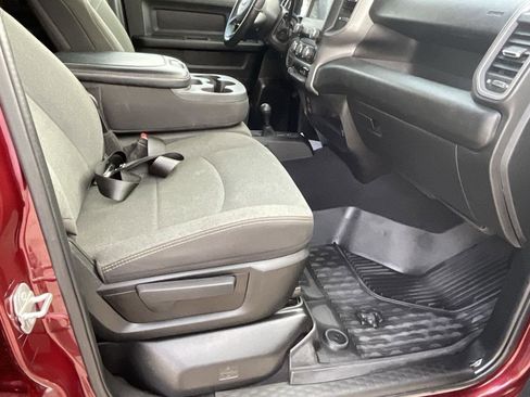 Used 2024 RAM 3500 Tradesman w/ Chrome Appearance Group image 21