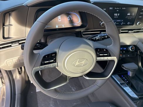 New 2026 Hyundai Elantra SEL Sport image 23