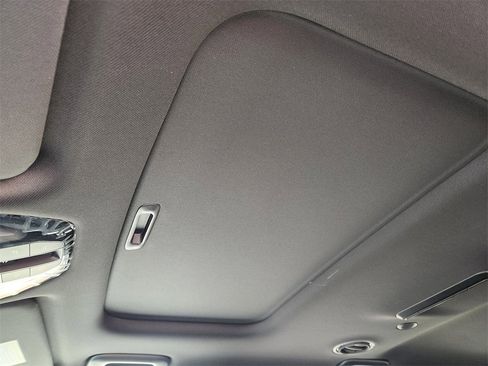 New 2027 Kia Telluride S image 18