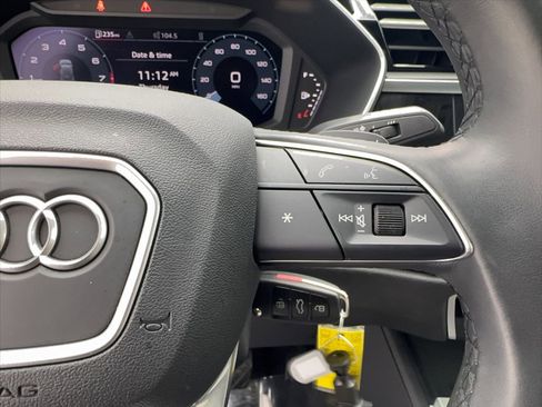Used 2025 Audi Q3 2.0T Premium image 24