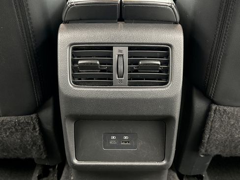 Used 2023 Nissan Rogue SL AWD/4WD image 21