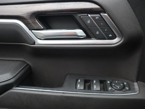 Used 2022 Chevrolet Silverado 1500 LTZ w/ LTZ Premium Package image 19