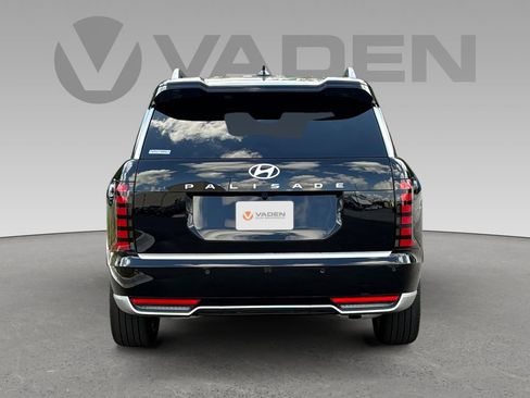 Used 2026 Hyundai Palisade Calligraphy FWD image 17