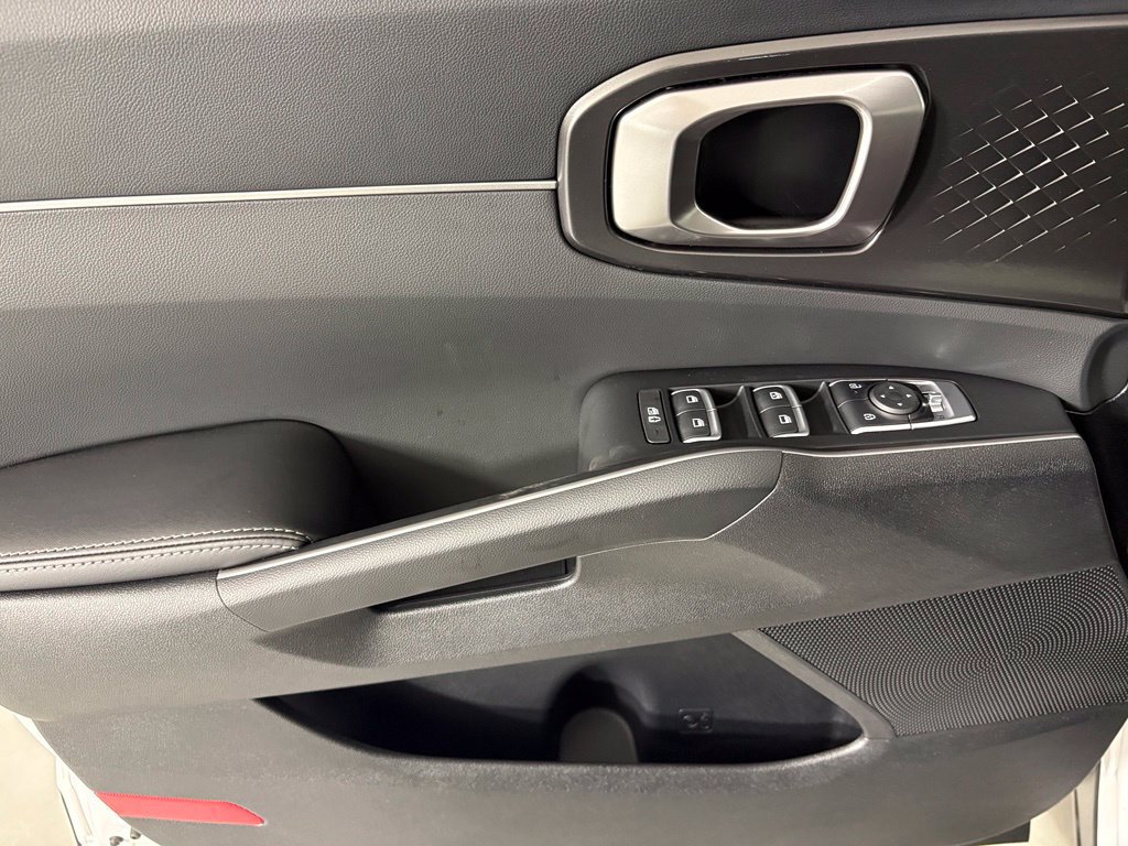 New 2026 Kia Sorento LX FWD image 19