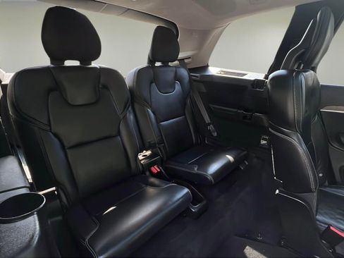 Used 2021 Volvo XC90 T6 Inscription w/ Lounge Package image 16