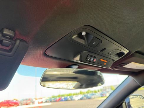 Used 2021 Chevrolet Camaro LT RWD image 19