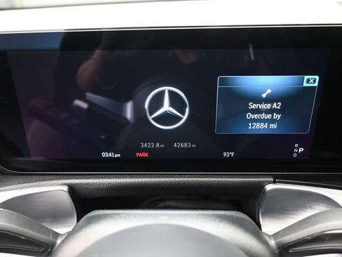 Used 2024 Mercedes-Benz GLB 250 image 32