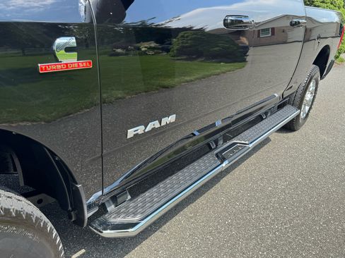 Used 2024 RAM 3500 Laramie w/ Safety Group image 33