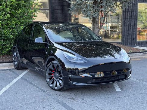 Used 2022 Tesla Model Y Performance AWD/4WD image 7