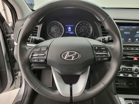 Used 2020 Hyundai Elantra Value Edition w/ Cargo Package (C1) image 3