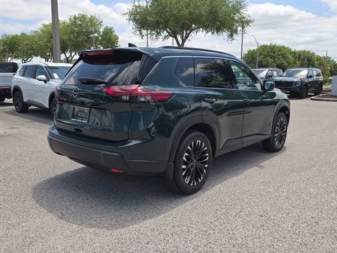 New 2026 Nissan Rogue SV FWD image 8