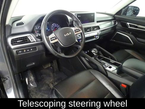 Used 2022 Kia Telluride LX image 18