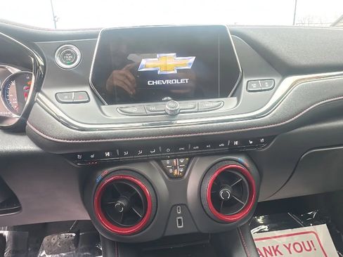 Used 2022 Chevrolet Blazer RS w/ Enhanced Convenience Package AWD/4WD image 11