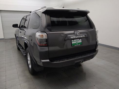 Used 2019 Toyota 4Runner SR5 image 6