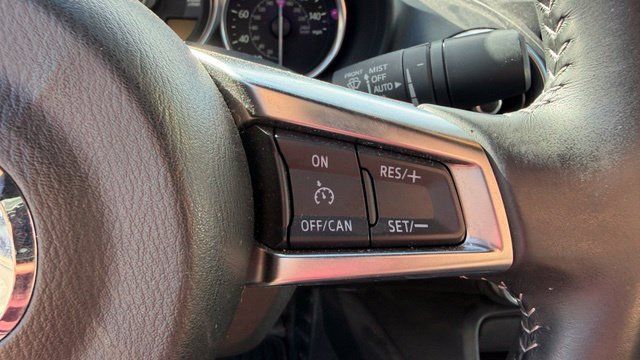 Used 2023 MAZDA MX-5 Miata Grand Touring RWD image 16