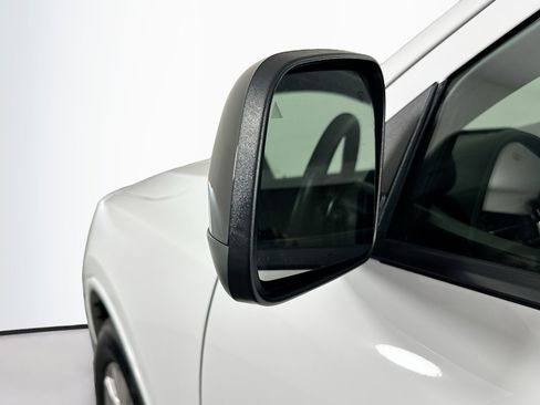 Used 2025 Dodge Durango GT RWD image 16