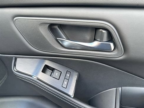 New 2026 Nissan Rogue SV image 26