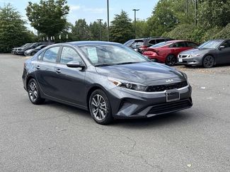 Used 2023 Kia Forte LXS FWD video 1