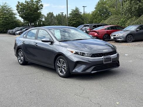 Used 2023 Kia Forte LXS FWD image 1