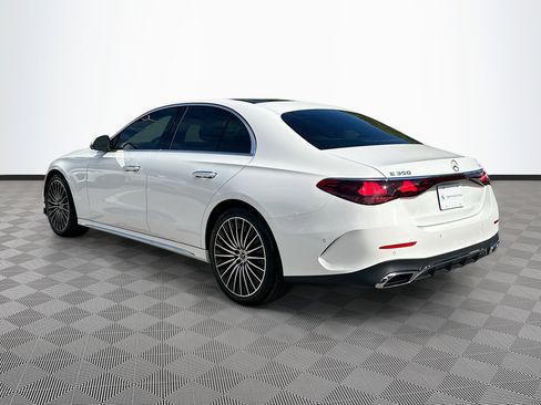 Used 2024 Mercedes-Benz E 350 4MATIC Sedan image 5