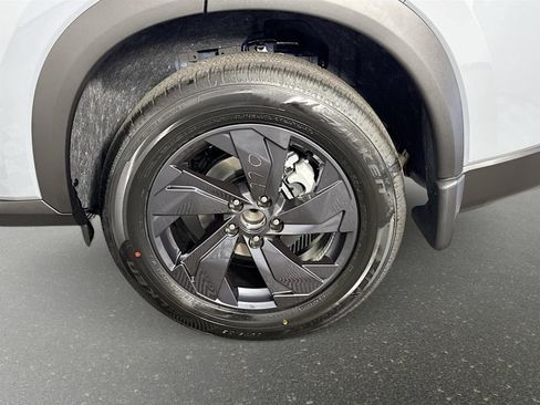 New 2026 Nissan Rogue SV image 29