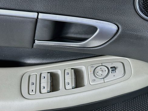 Used 2024 Hyundai Sonata SEL FWD image 21
