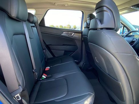 New 2026 Kia Sportage EX w/ EX Panorama Roof Package FWD image 21
