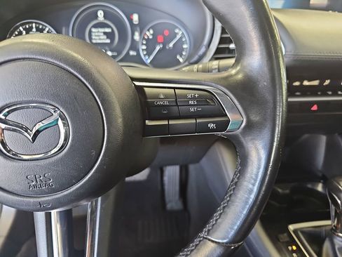 Used 2024 MAZDA MAZDA3 s FWD image 17
