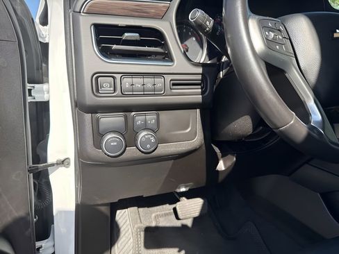 Used 2021 Chevrolet Tahoe LT image 18