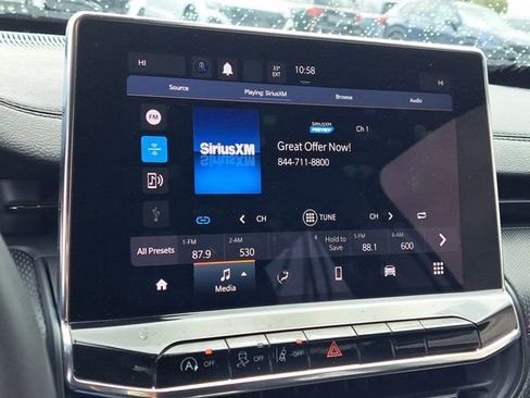 Used 2022 Jeep Compass Trailhawk image 11