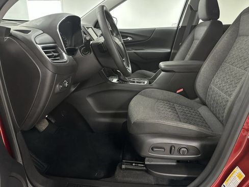 Used 2024 Chevrolet Equinox LT AWD/4WD image 10