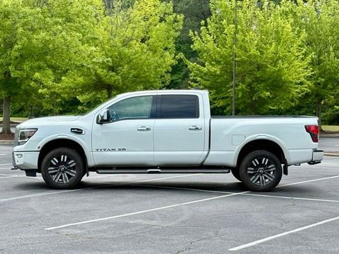 Used 2023 Nissan Titan Platinum Reserve w/ Moonroof Package AWD/4WD image 3