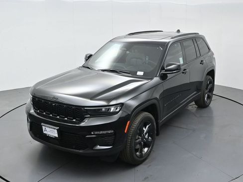 New 2025 Jeep Grand Cherokee Limited w/ Luxury Tech Group II image 56